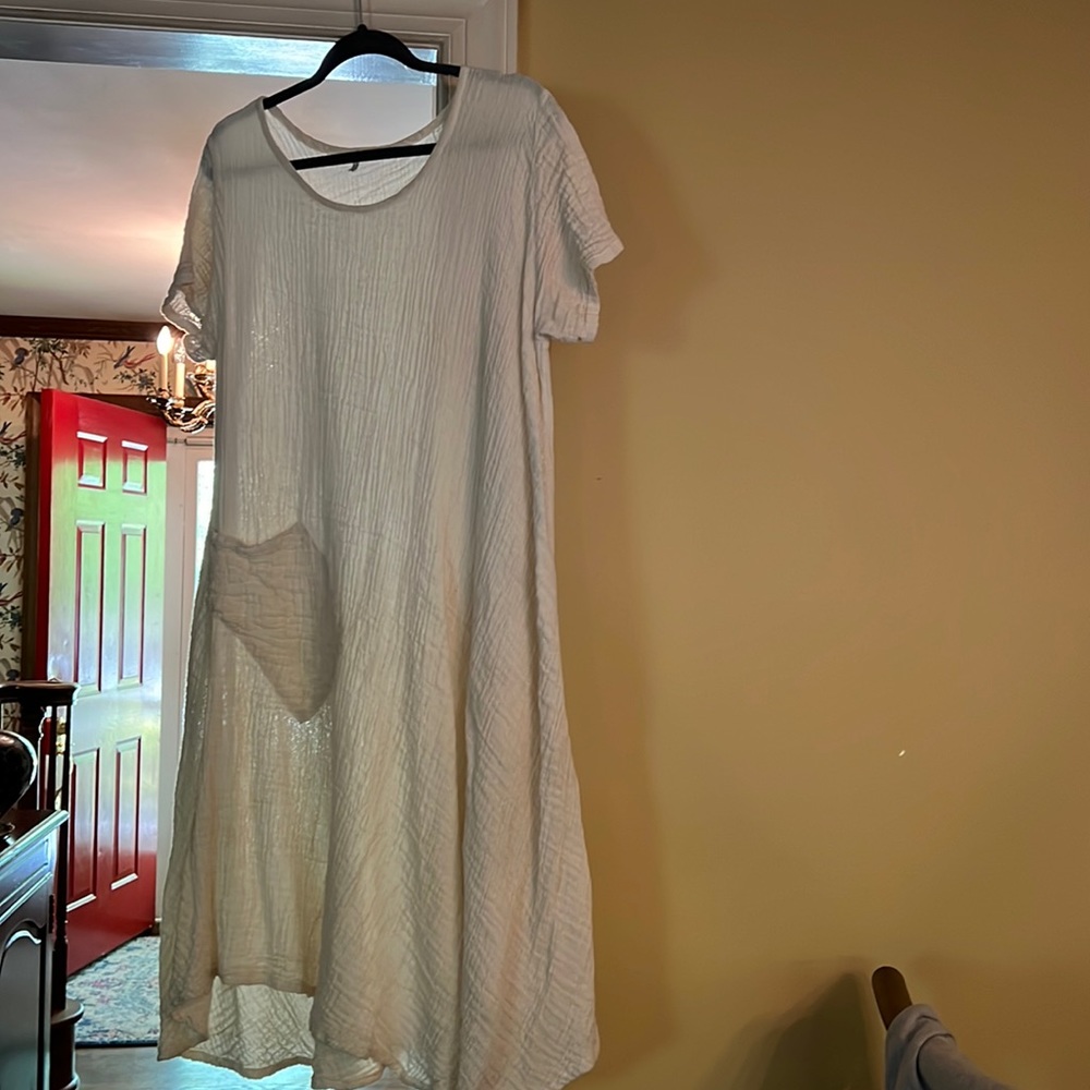 Loose cotton shift / dress - gauzy with one front pocket